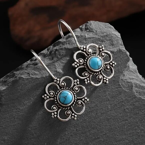 Vintage Style Turquoise Silver Flower Dangle Drop Earrings Elegant Antique Retro - Picture 4 of 6